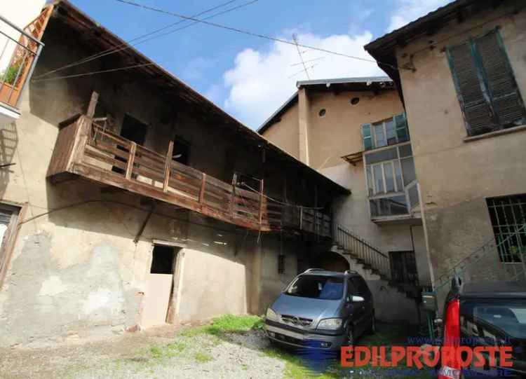 Casa indipendente da ristrutturare a Rovellasca