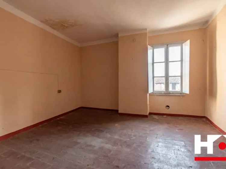 Rustico in Vendita Villa Carcina 720 mq 6 Camere Giardino Box