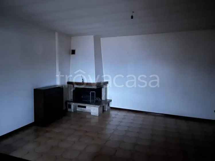 Casa Indipendente Bione - Due Appartamenti