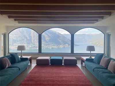 Villa di Lusso con Vista Lago a Faggeto Lario