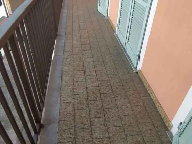 Casa Indipendente Bariano Via Roma