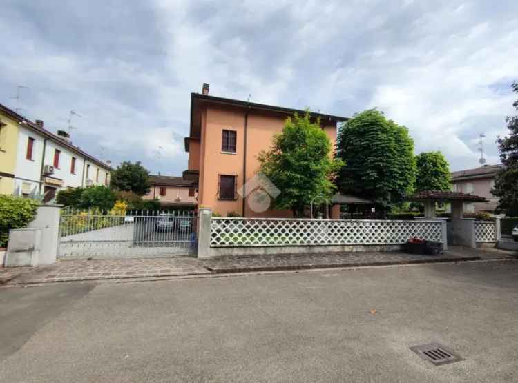 Casa Indipendente Cibeno Carpi 140mq 3 Camere