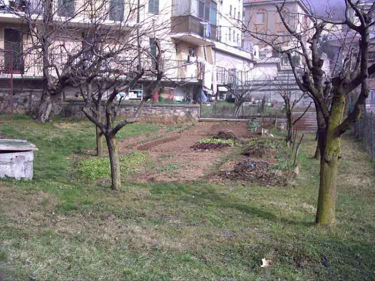 Villa in Vendita Lumezzane 4 Piani 500mq Orto