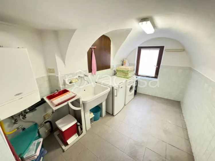 Incantevole Palazzetto Storico a Monte Isola