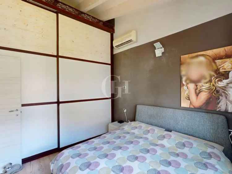 Villa a Schiera a Toscolano Maderno con Piscina