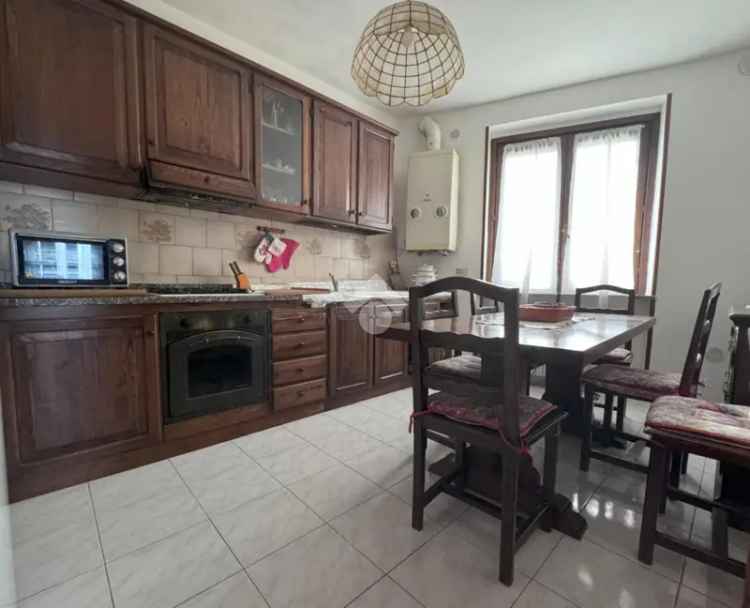Villa Trifamiliare Ricengo - Tranquillita e Spazi Ampi