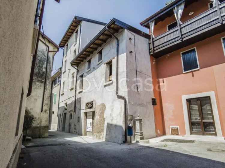 Rustico con Vista Lago a Gaino - Ristrutturato