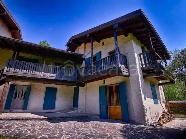 Rustico con Terreno Toscolano Maderno