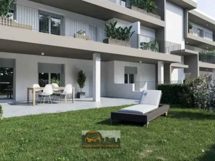 Trilocale in Vendita a Capriolo con Giardino e Box Doppio