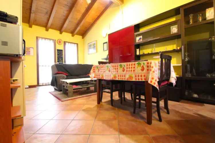 Trilocale Romanengo 85 mq Giardino Box