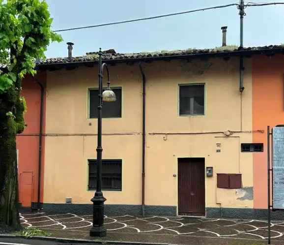 Casa singola 3 livelli con cantina