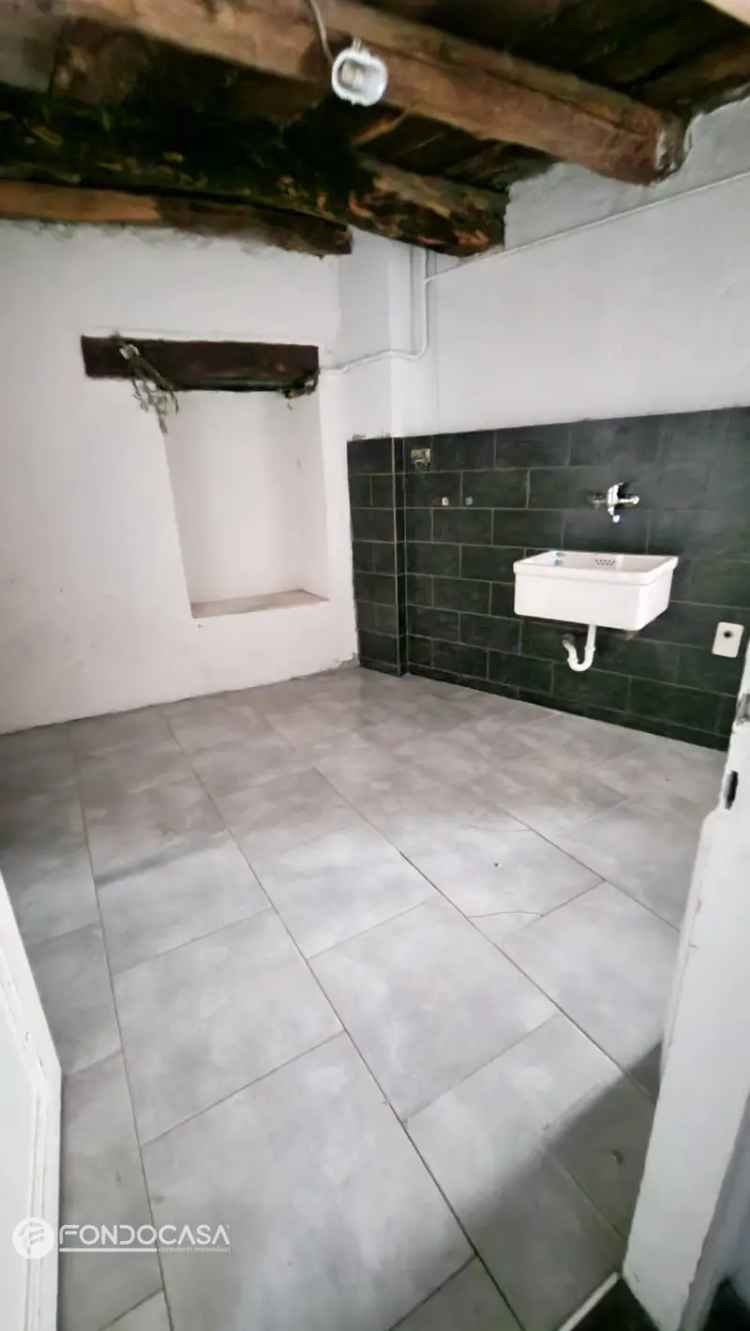 Casa Indipendente da Ristrutturare a Torno