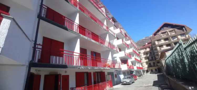Bilocale Bardonecchia: Ideale Sciatori e Amanti Montagna
