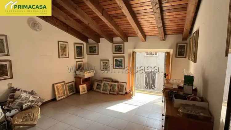 Casa Indipendente da Ristrutturare Maderno Centro Storico Lago
