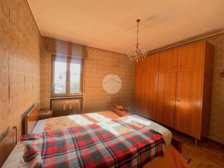 Casa indipendente Niardo ampia spazio esterno due unita abitative