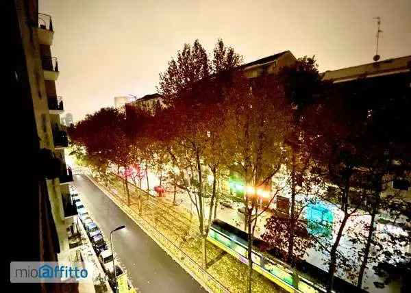 Bilocale in Affitto Milano - Luminoso e Panoramico - Zona Ben Servita
