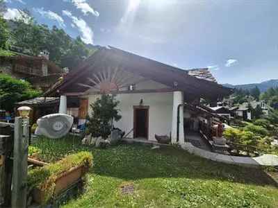 Villa di Lusso 250 mq 6 Locali Prè Saint Didier Monte Bianco