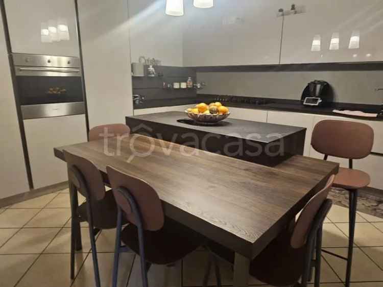 Villetta a Schiera Gardone Val Trompia