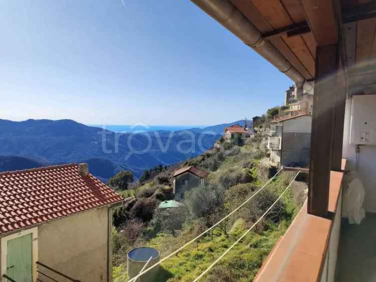 Appartamento Bajardo vista panoramica 90 mq 3 cantine giardino