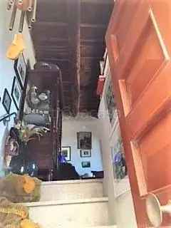 Appartamento Farnese Centro Storico: Soggiorno, Camera, Bagno
