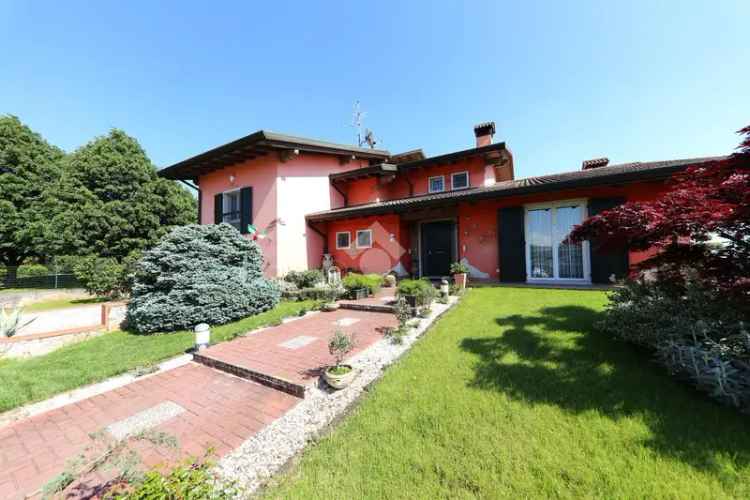 Villa singola 4 camere da letto Malavicina