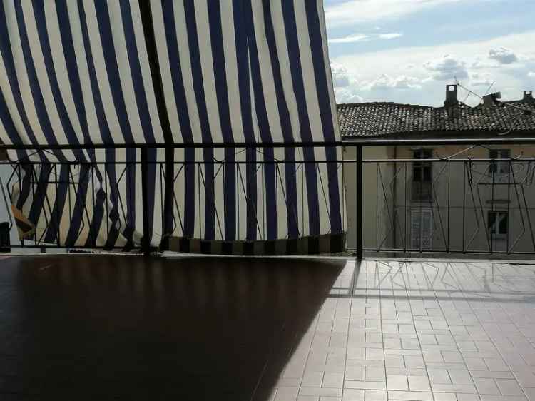 Quadrilocale Guanzate 130 mq Centro Storico Nessuna Spesa Condominiale