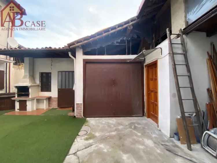 Casa Indipendente Gambolò - 2 Livelli - Autorimessa