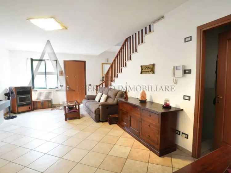 Villa a Schiera Lumezzane