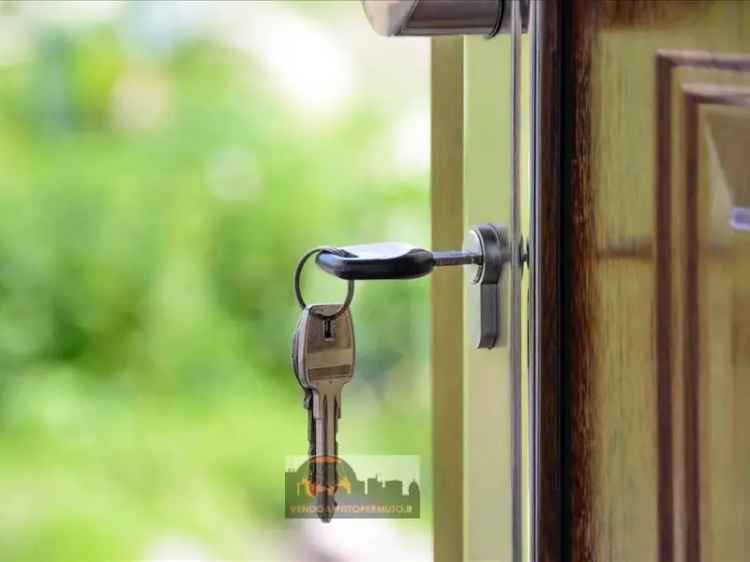 Villa singola a Pontoglio con ampio giardino e finiture di pregio