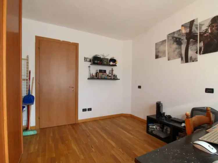 Trilocale Lumezzane con Box Auto