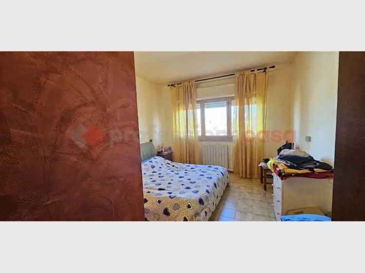 Appartamento 90 mq Monteroni dArbia con Garage e Terrazza