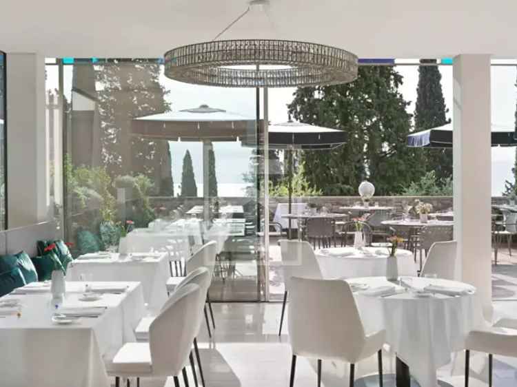 Affitto Suite di Lusso Vista Lago di Garda