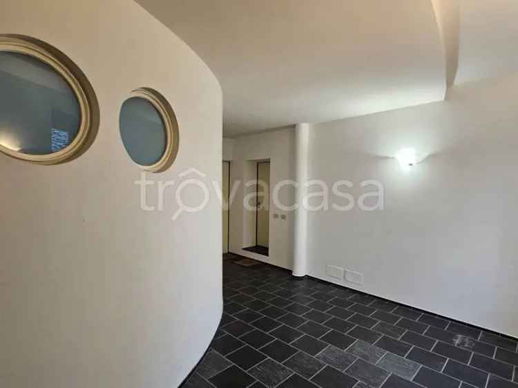 Bilocale Parma Piazza Garibaldi - Affitto