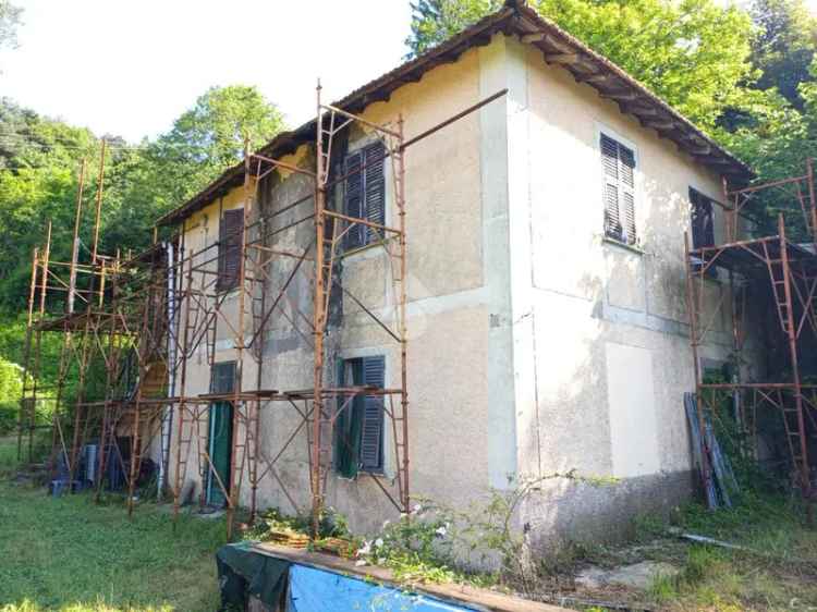 Casa indipendente 200 mq terreno 4500 mq MIGNANEGO