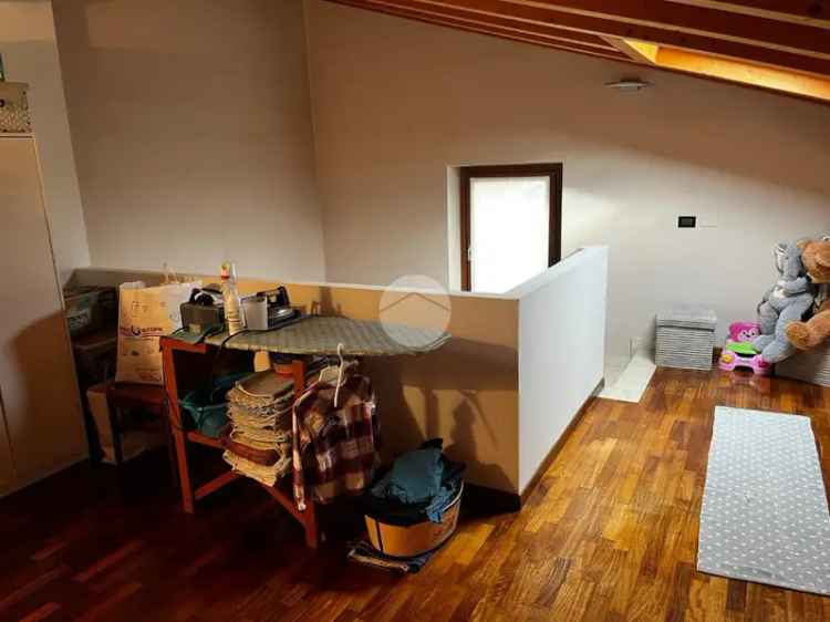 Trilocale in vendita