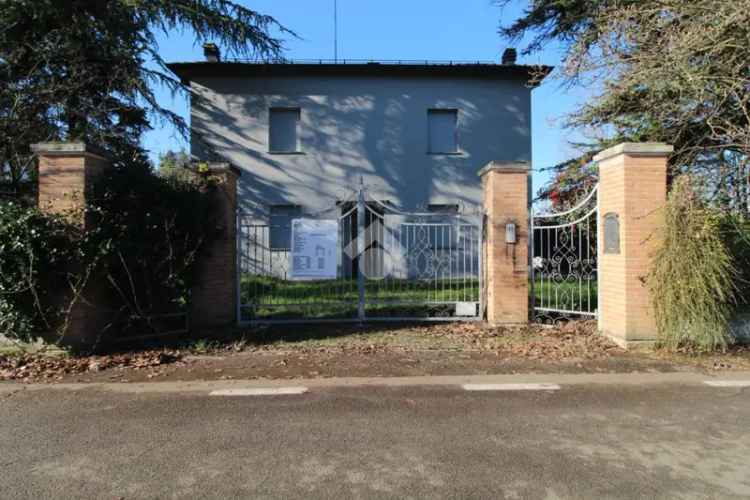 Villa singola a Corticelli con giardino