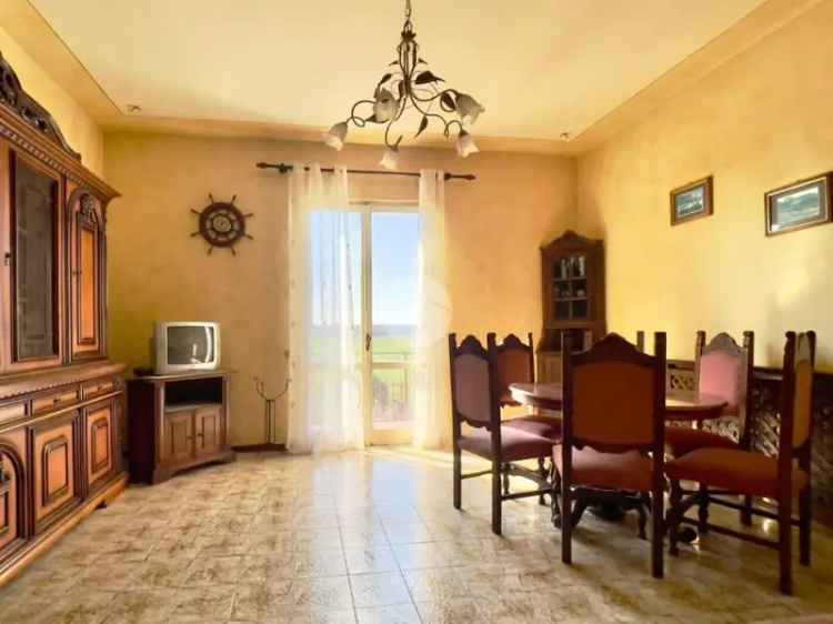 Villa Bifamiliare Chiari - Ampia e Luminosa con Giardino