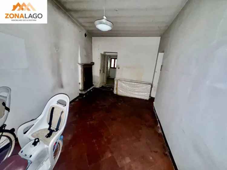 5 Locali in vendita - Sale Marasino - Centro Storico