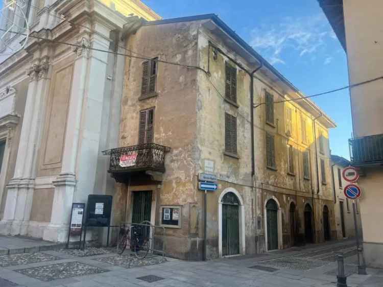 Casa Indipendente Chiari Via Alcide De Gasperi - Ottimo Investimento