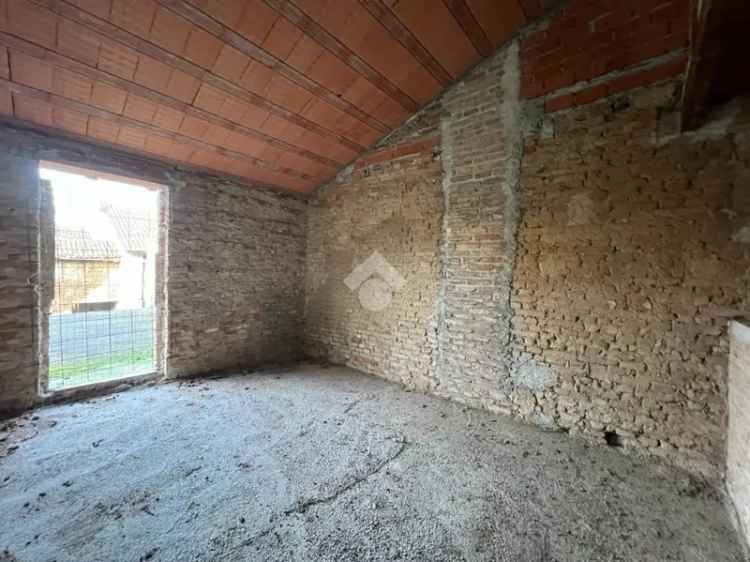 Casa Indipendente 4 Locali Verolanuova Giardino Privato