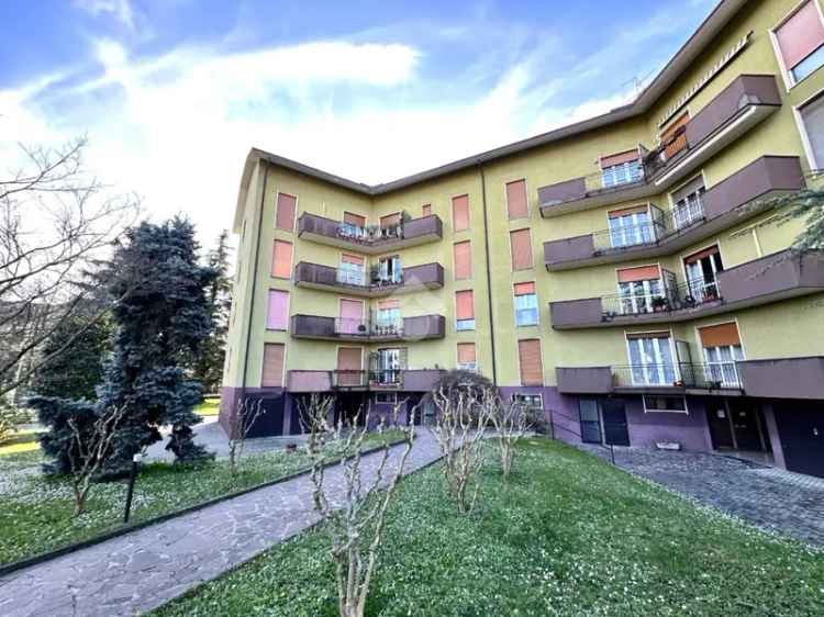 Bilocale in Vendita a Velate Alta