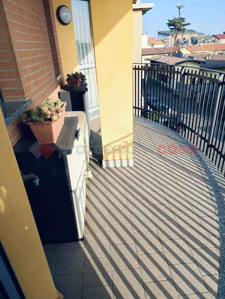 Trilocale in Affitto Parabiago 100mq Arredato Doppi Servizi Box Cantina