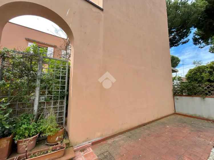 Villa a Schiera Milano Marittima: 2 Livelli, Giardino, 3 Camere