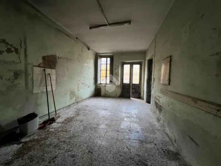 Casa Indipendente Verolanuova Quattro Locali Giardino