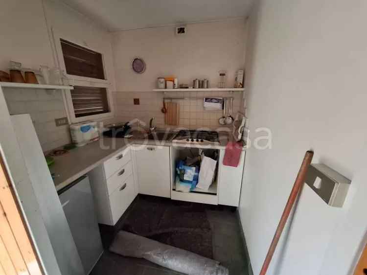 Villa con Vista Lago a Sale Marasino