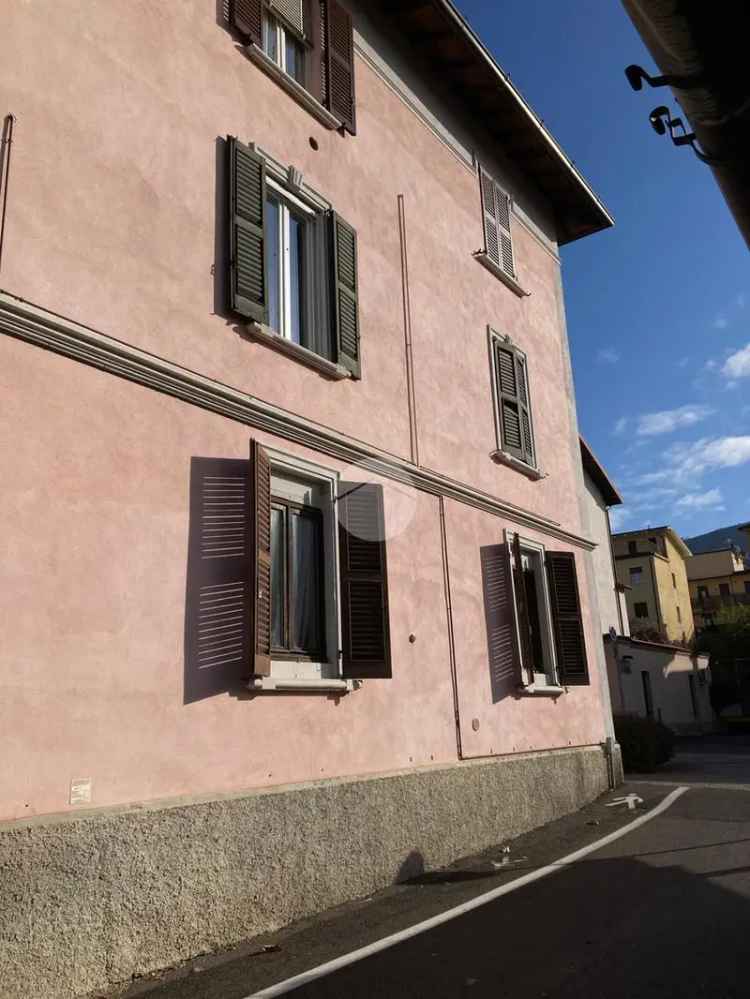 Trilocale Iseo Centro Storico vicino al Lago