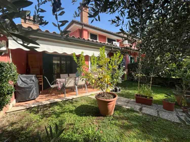 Villa Quadrifamiliare 160 mq Morlupo Giardino Piscina