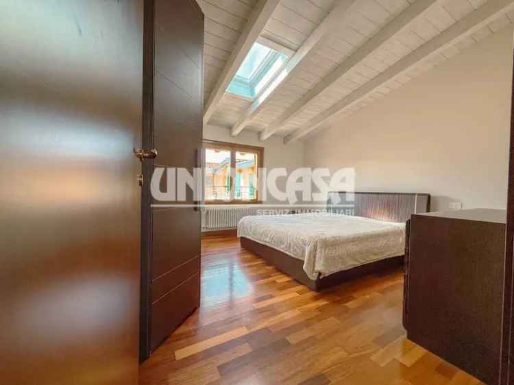 Appartamento Trilocale Guanzate con Box Doppio