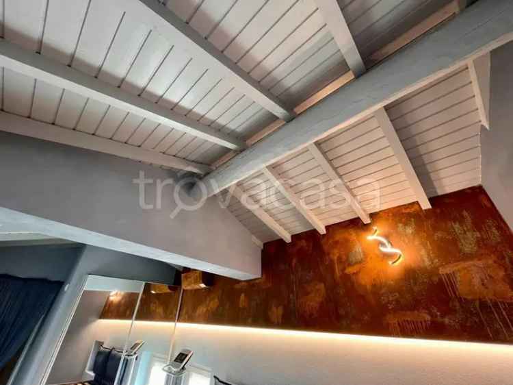 Loft Ristrutturato 100 mq Lonato del Garda Centro Storico