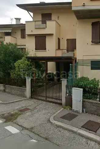 Villetta a Schiera Concesio 110mq 3 Camere Giardino